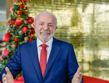 Lula faz balanço de ações e desafios: 'povo brasileiro é vencedor'