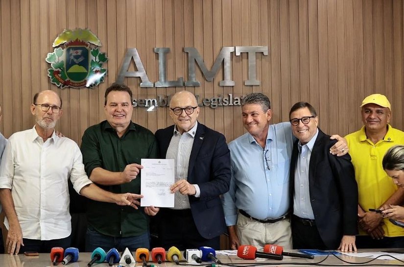 Governador entrega projeto de lei para diminuir custo do diesel e congelar Fethab até 2026