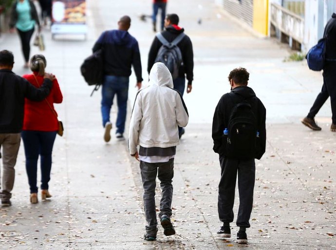 Frente fria deve derrubar termômetros no Sul, Sudeste e Centro-Oeste