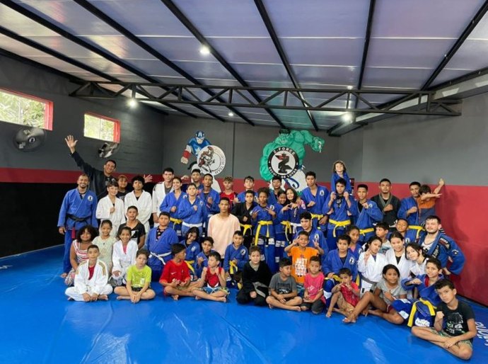 Atletas de VG buscam apoio para disputarem Mundial de Jiu Jitsu em SP