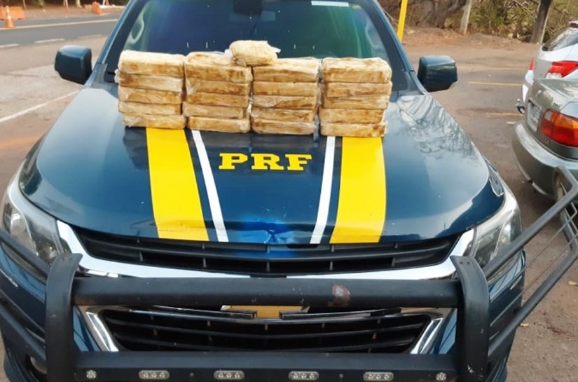 Veja Fotos e Vídeo: PRF dá prejuízo de mais de R$ 2,5 milhões ao narcotráfico com apreensão em Barra do Garças/MT