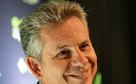 Mauro Mendes amplia liderança ao Senado; disputa pela segunda cadeira esquenta em Mato Grosso