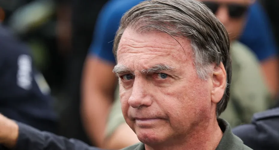 Moraes autoriza exame de ultrassom de Bolsonaro na PF em Brasília