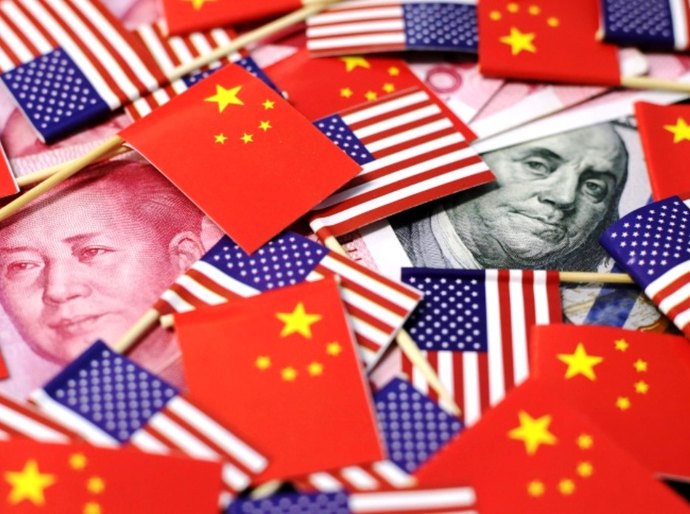 Disputa entre EUA e China reforça estratégia empresarial de redistribuir produção