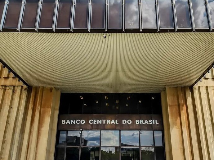 Mercado eleva previsão da inflação de 3,96% para 3,98% em 2024