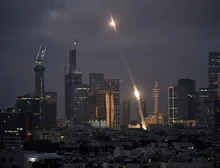 'Teerã vai queimar' se Irã continuar atacando, diz ministro israelense