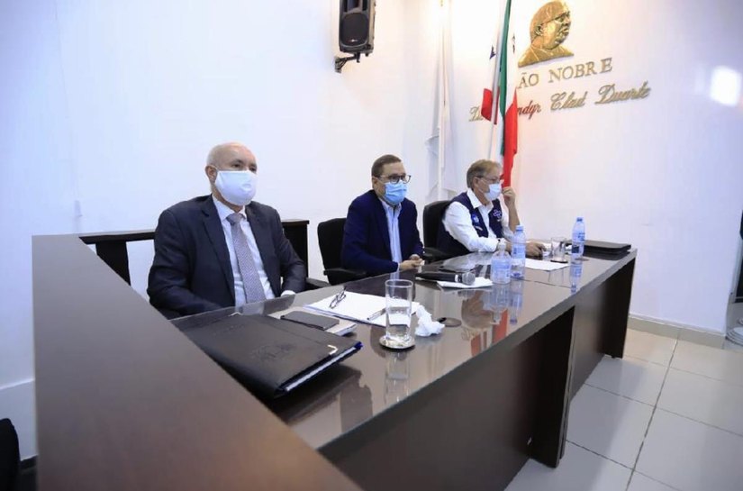 Governo de Mato Grosso vai ajudar prefeituras na adoção de medidas restritivas