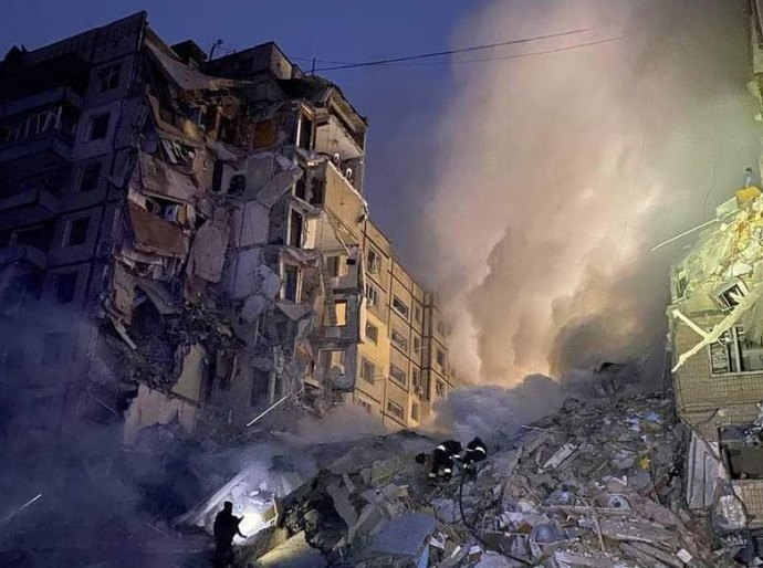 Em um dos ataques mais letais, Rússia mata 40 em bombardeio a Dnipro