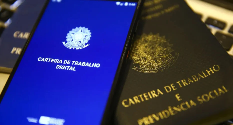 MEIs, bancários e salários mais altos: Quem 'fica de fora' do fim da 6x1