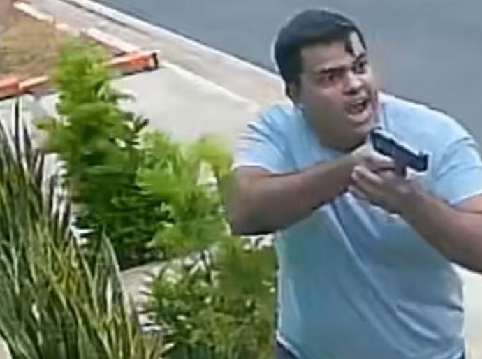 Sargento da PM é investigado após aparecer armado em vídeo de roubo de moto em Várzea Grande