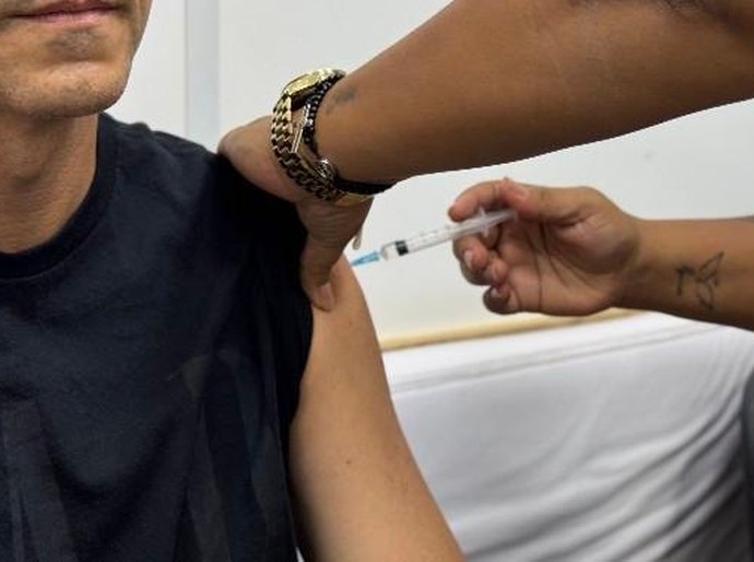 Mato Grosso promove o Dia D de vacinação contra a gripe neste sábado (25); confira o público-alvo