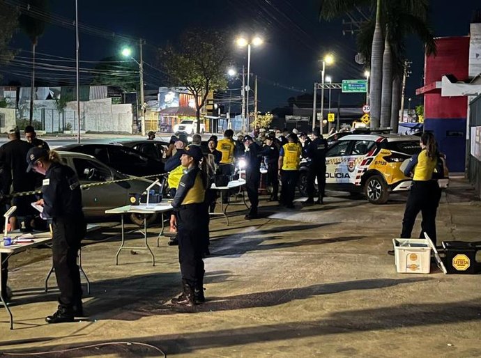 Operações Lei Seca na Avenida Miguel Sutil resulta na prisão de 16 condutores