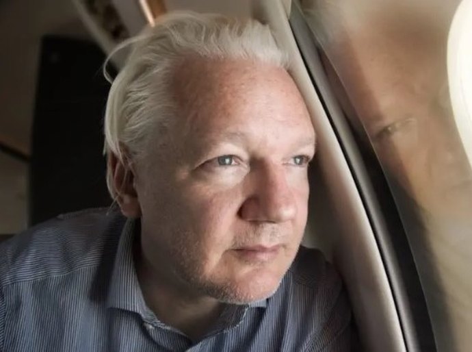 Julian Assange: o que se sabe de acordo com os EUA que livrou fundador do WiKileaks da prisão