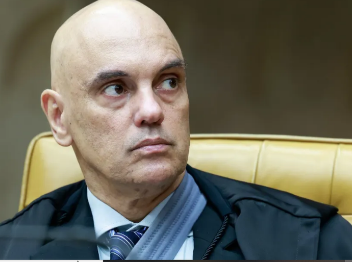 Moraes manda Justiça formalizar pedido de extradição de Zambelli