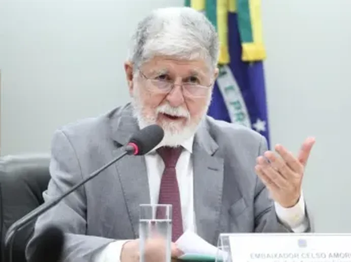 Amorim fala em 'vergonha' de Milei e diz não ver pedido de desculpas