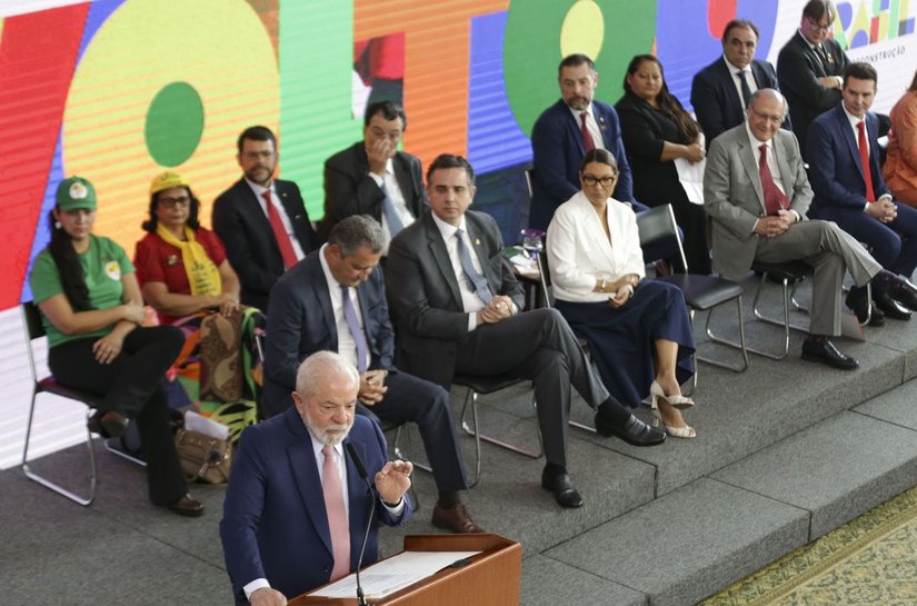 Minha Casa, Minha Vida é reparação histórica com o povo, diz Lula