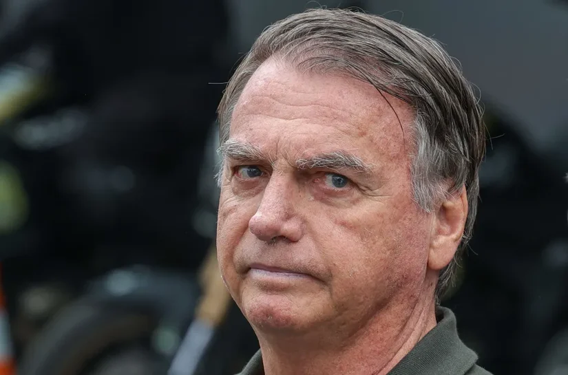 Moraes autoriza Bolsonaro a fazer festa de aniversário em casa para filha