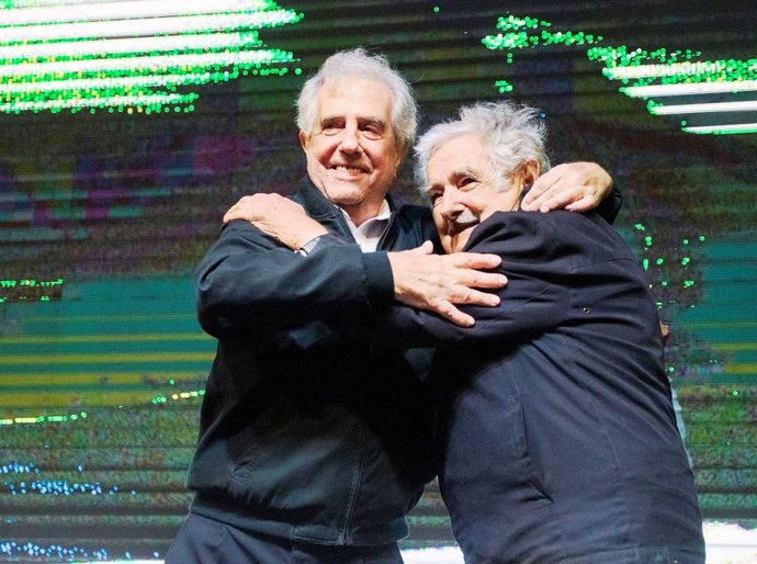 Morre Tabaré Vázquez, o primeiro presidente de esquerda da história do Uruguai