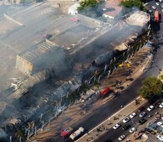 Veja Vídeos: As impressionantes imagens do maior incêndio da história de Cuiabá que devastou 600 lojas no Shopping Popular