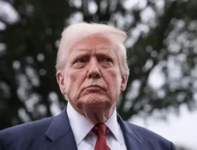 Como novas tarifas de Trump contra países que fazem negócios com a Rússia podem afetar a economia global