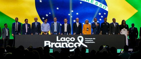 Evento reúne 1,4 mil homens em Cuiabá e destaca lei para mobilização estadual de combate à violência contra mulheres