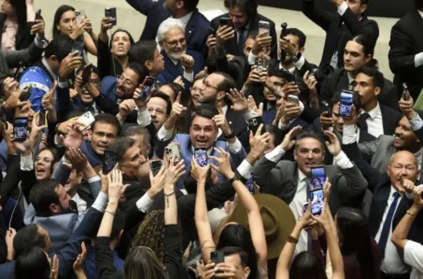 PT aciona STF contra dosimetria, que beneficia Bolsonaro