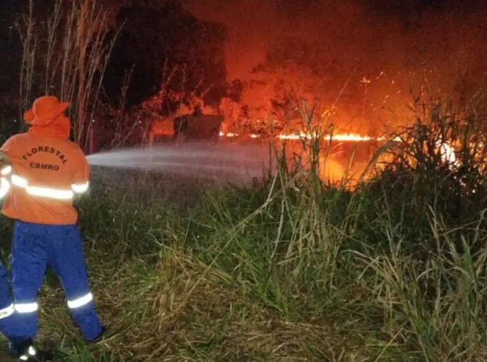 Brasil registrou 2,7 mil focos de incêndio nas últimas 24 horas