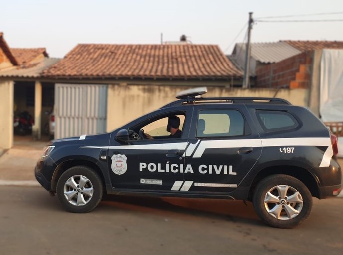 Policiais cumprem 76 ordens judiciais contra grupo de estelionatários que aplicou golpes em vendas de veículos em MT