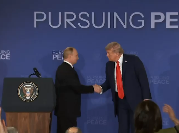 Putin diz que está interessado em encerrar guerra na Ucrânia