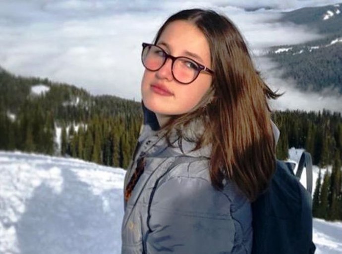 Tiro em banheiro e amizade vasculhada: as investigações sobre morte de garota de 14 anos em casa de atiradores em Cuiabá