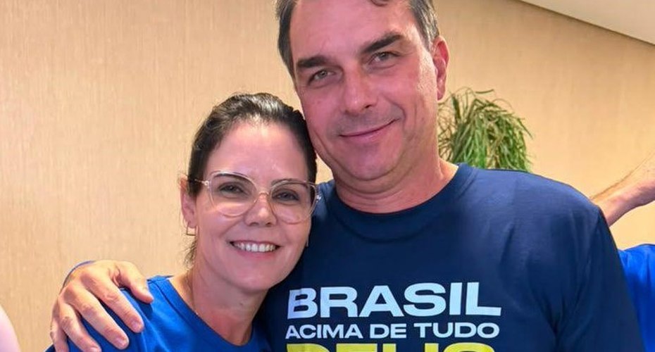 Ao lado de Flávio Bolsonaro, Coronel Fernanda participa da Marcha para Jesus e destaca união pela fé