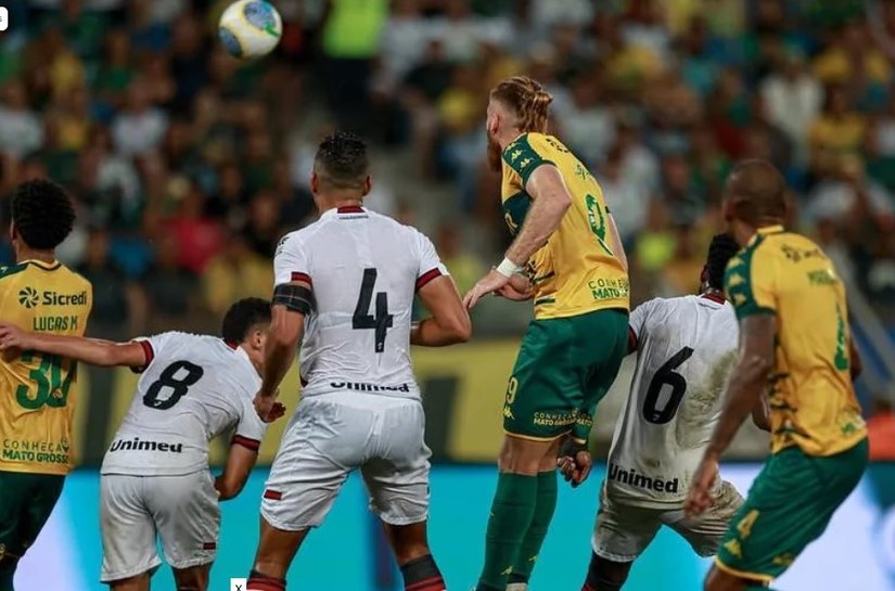 Sem gols, Cuiabá empata com o Atlético-GO na Arena Pantanal em partida do Brasileirão