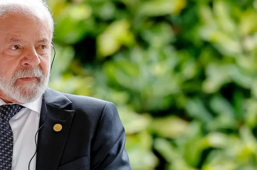 Ministros admitem a Lula culpa por não terem defendido o governo