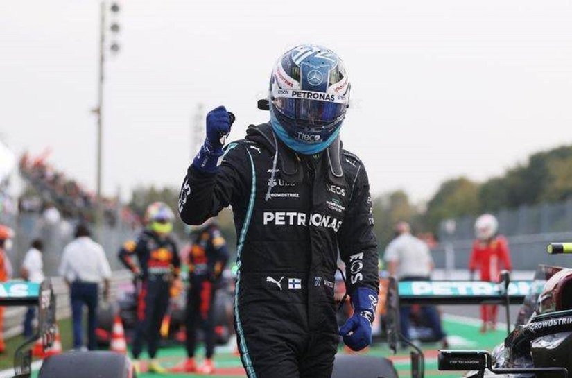 Bottas vence Sprint do Grande Prêmio de São Paulo; Hamilton termina em 5º