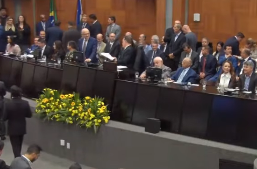 Pivetta assume Governo de MT sob pressão e herda desafios decisivos a poucos meses das eleições