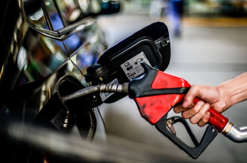 Confaz fixa ICMS do diesel e prorroga congelamento sobre gasolina