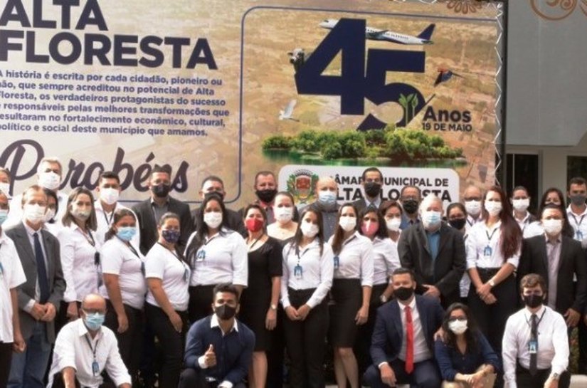 Vereadores comemoram 45 anos de fundação de Alta Floresta