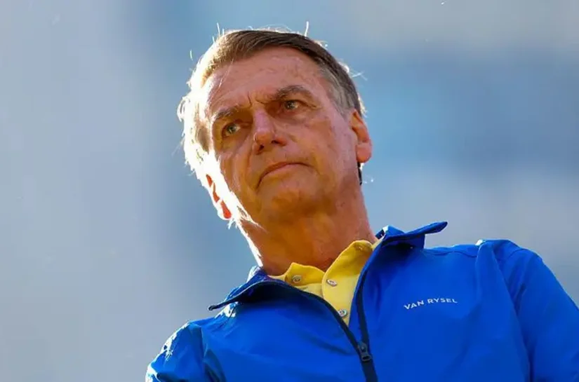 Bolsonaro usará tornozeleira eletrônica e fica sem redes sociais, decide Moraes; o que se sabe
