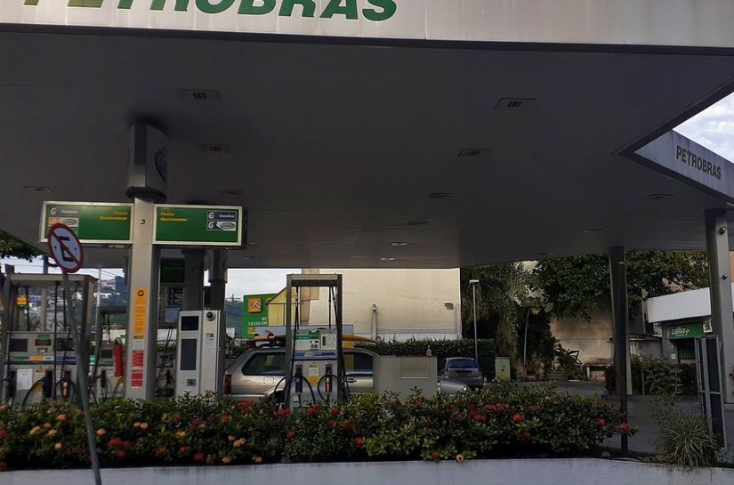 Petrobras anuncia redução de R$ 0,40 no preço do diesel