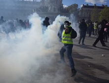 Protestos contra o custo de vida na França reúnem 550 mil pessoas e têm cerca de 400 presos
