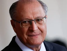 Alckmin manifesta 'indignação' em carta enviada aos EUA