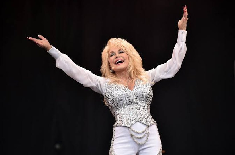 Dolly Parton, lenda da música country, morre aos 80 anos