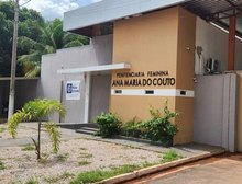 Polícia Penal prende mulher que tentou entrar com drogas e cimento em penitenciária feminina