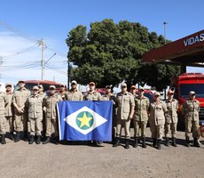 Bombeiros e cães farejadores de MT iniciam operações no Rio Grande do Sul na segunda-feira,06