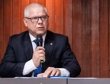 Ex-presidente do INSS Alessandro Stefanutto é preso em operação da PF contra descontos ilegais no órgão