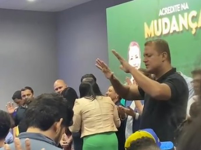 Por que uma pastora abençoou o prefeito Kalil Baracat na convenção de sua adversária Flávia Moretti, do PL