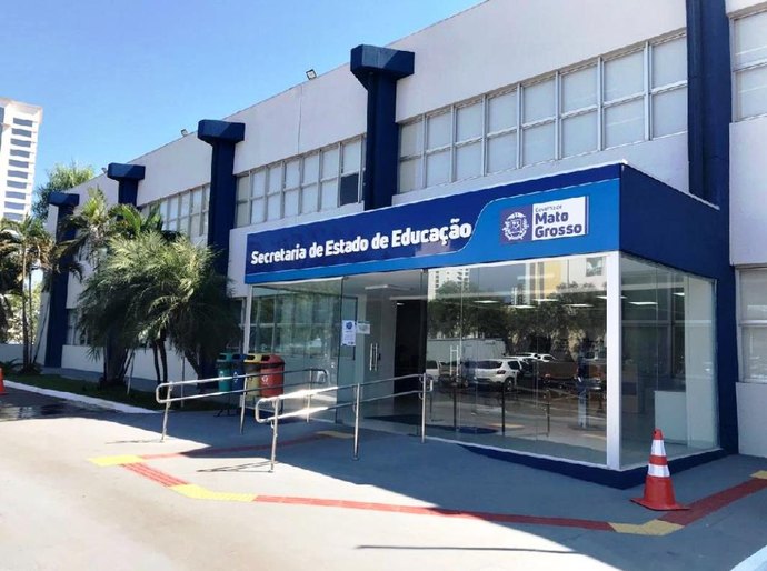 Governo de MT convocará em dezembro 342 professores concursados do cadastro de reserva
