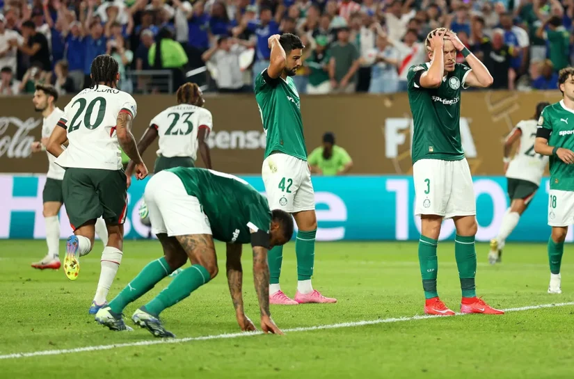 Weverton falha, Palmeiras perde para Chelsea e dá adeus ao Mundial