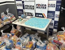 PM apreende cerca de mil porções de drogas e 29 cestas básicas de facção criminosa em Cáceres, MT