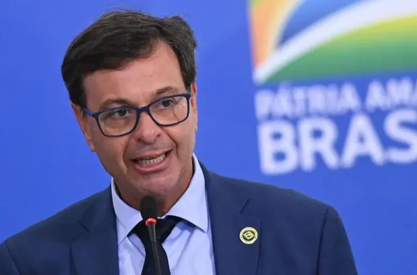 Mauro Cid depõe na PF após ex-ministro ser preso acusado de ajudá-lo a obter passaporte; o que se sabe